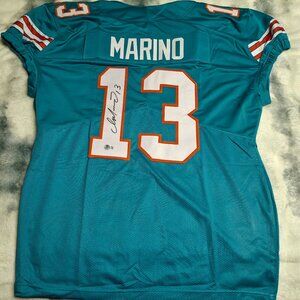 Dan Marino Miami Dolphins Autographed Custom Jersey Beckett COA